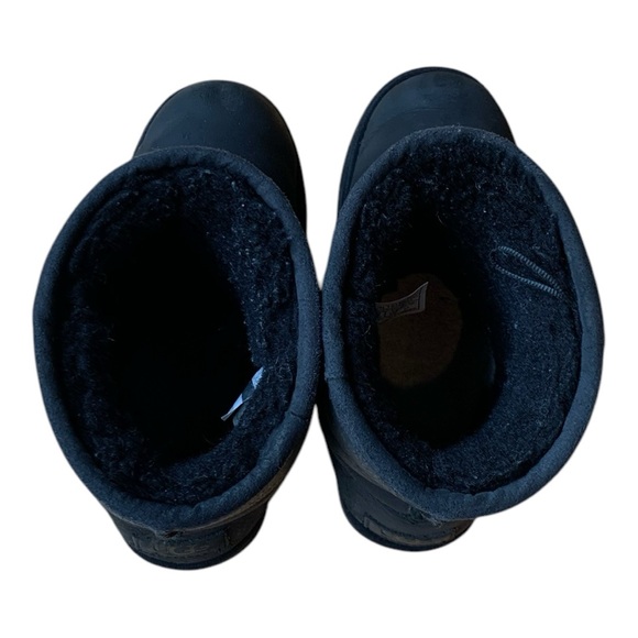 UGG Kids Classic II Weather Short Black Size 2 - Picture 6 of 12